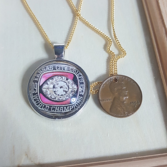 Kansas city chiefs jewelry, chiefs ring pendant - Picture 6 of 6